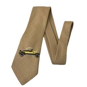 VTG MCM 60s Tan Necktie Embroidered Classic Collectible Vintage Car Motif